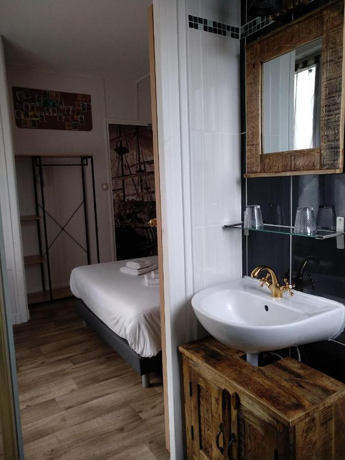 Hotel Angelys Ploërmel Zewnętrze zdjęcie